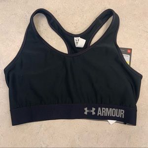 NWT underarmour sports bra
